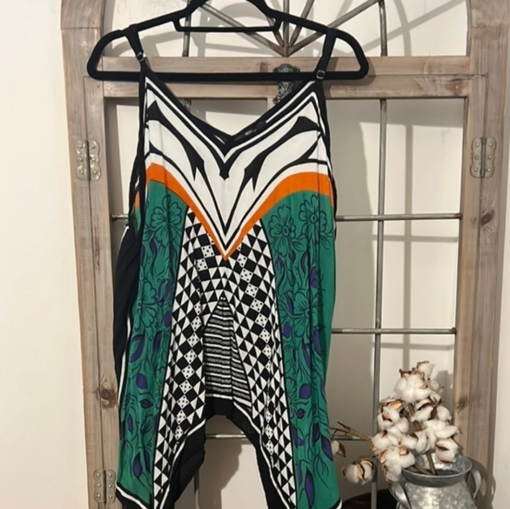 Strappy Colorful Geometric Sleeveless Top